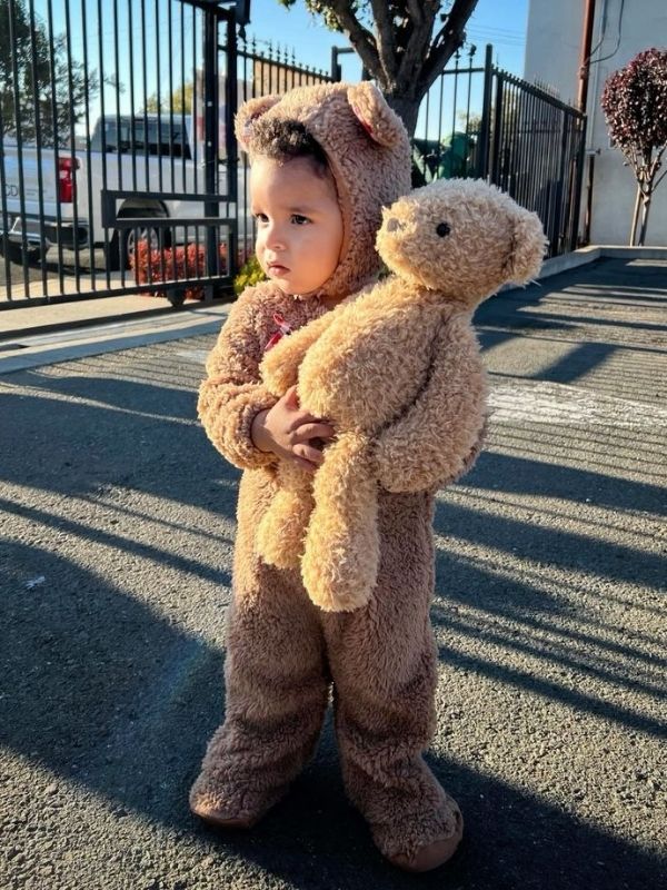 Non-Scary-Halloween-Costumes-for-Kids