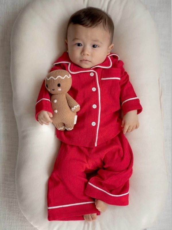 Baby's-First-Christmas-Outfit-Ideas