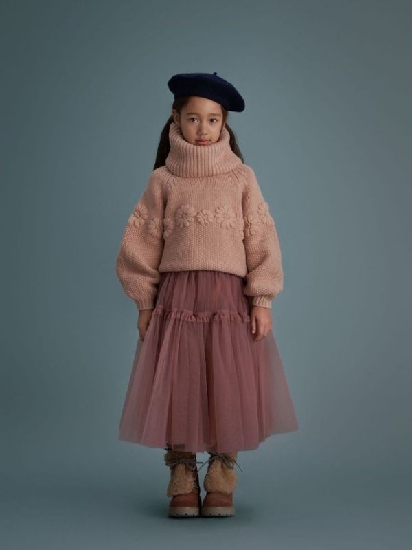 Christmas-Outfits-for-Kids-That-Are-Merry-and-Stylish