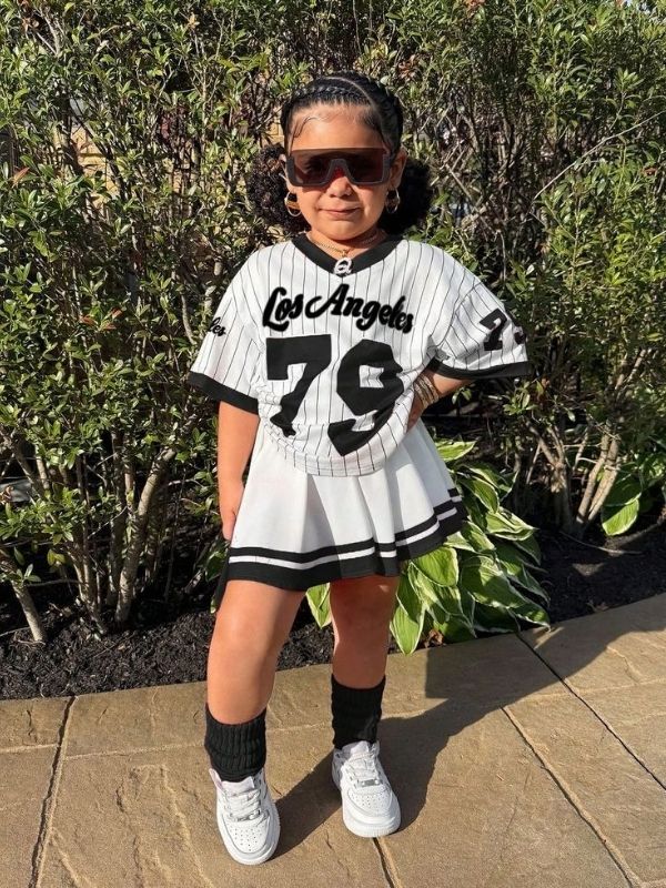 Adorable-Birthday-Outfit-Ideas-for-Kids