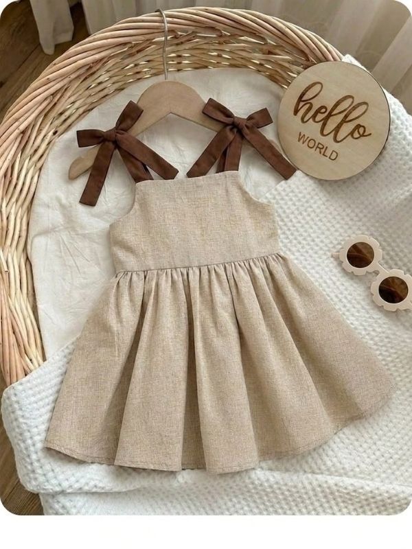 Cute-Cake-Smash-Outfit-Ideas-for-Baby's-First-Birthday
