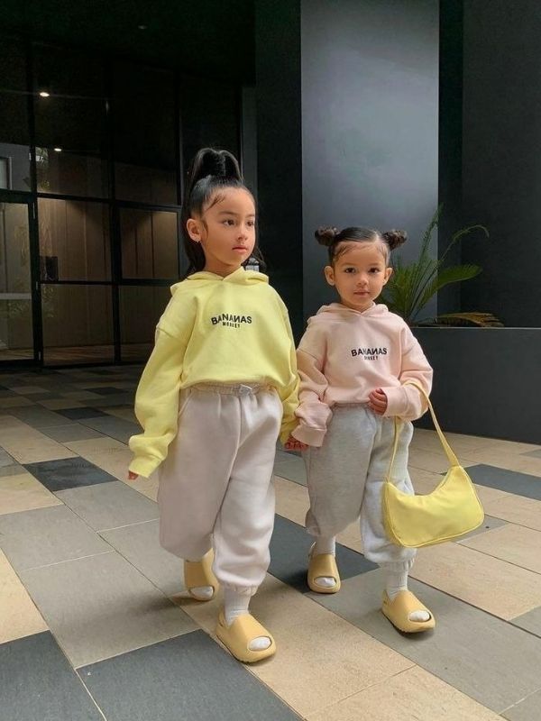 Twin-Day-Outfit-Ideas-for-School-Spirit-Week